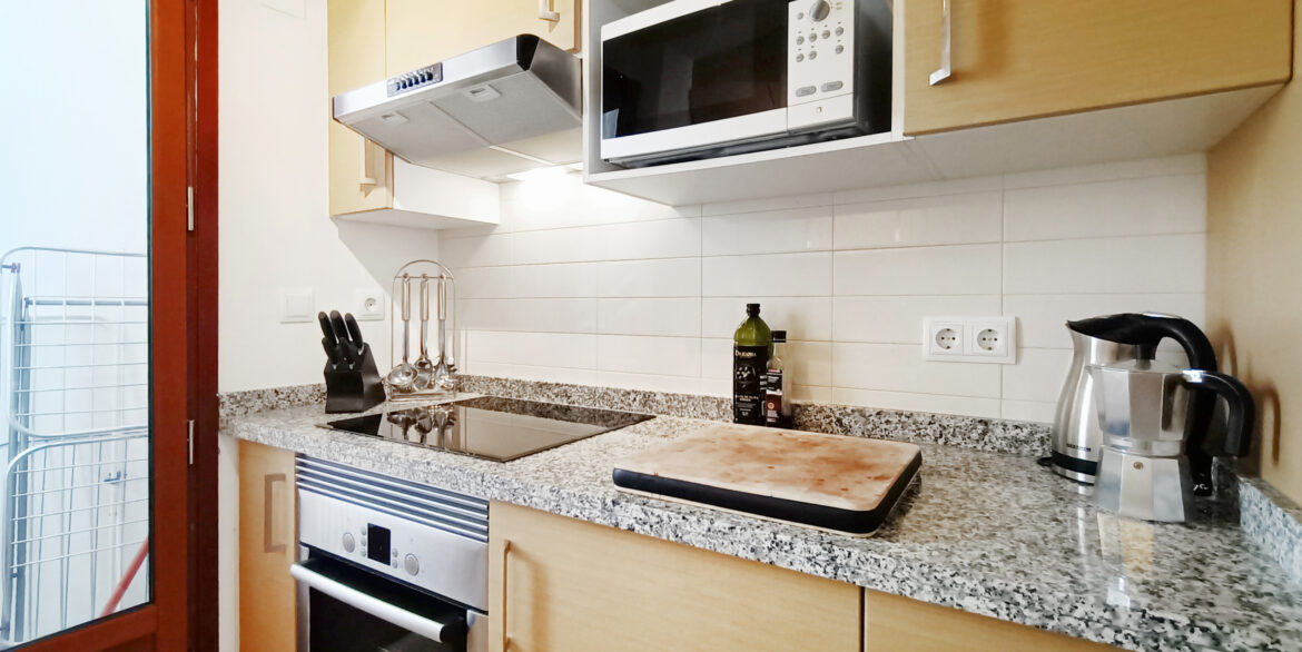 El-Valle-Ortosa-11-1A-Apt_-kitchen-04-scaled