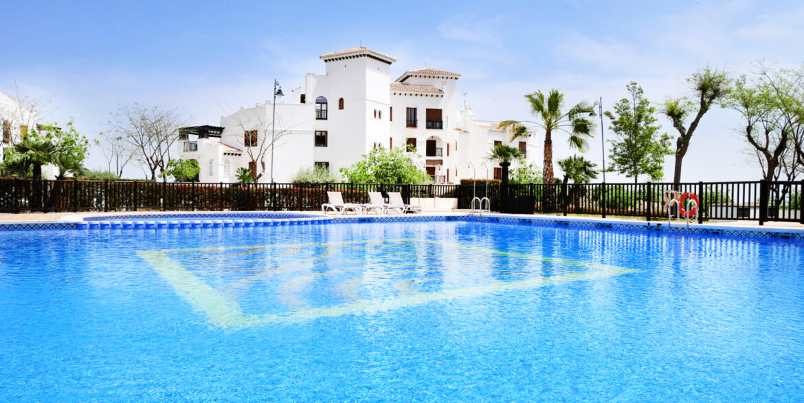 El-Valle-Ortosa-11-1A-Apt_Pool-012-scaled