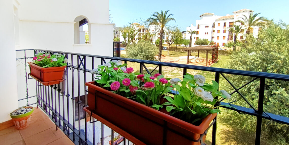 El-Valle-Ortosa-11-1A-Apt_outside-03-scaled