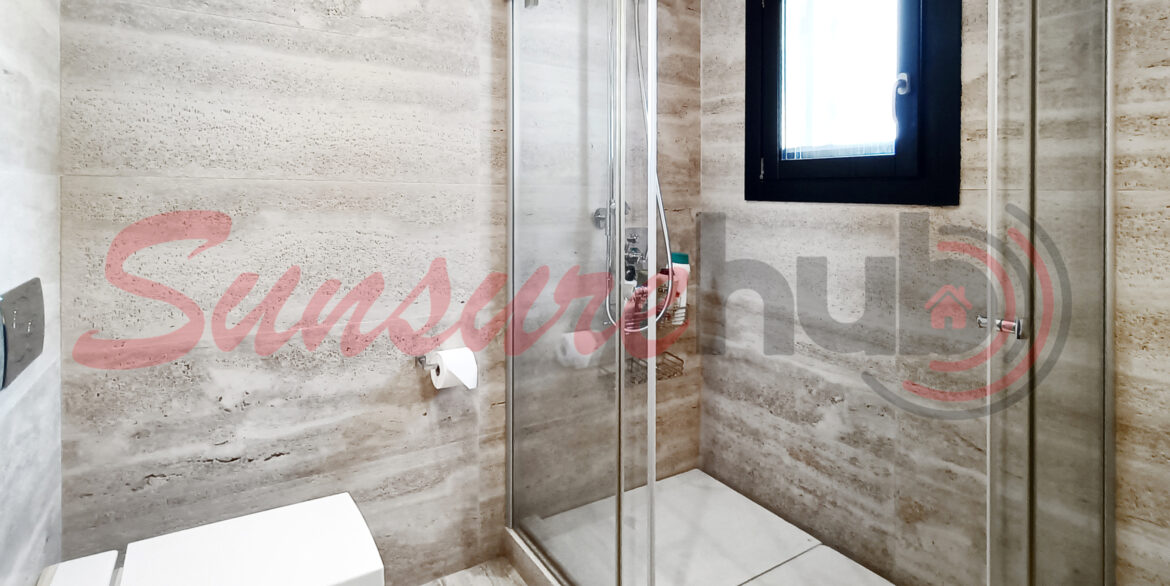 El-Valle-Rubi-Villa-32_-Bathroom1-02w-scaled