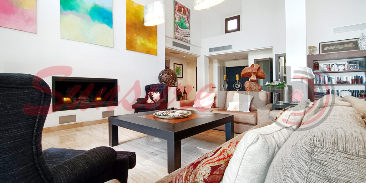 El-Valle-Rubi-Villa-32_-Main-Living-07w-scaled