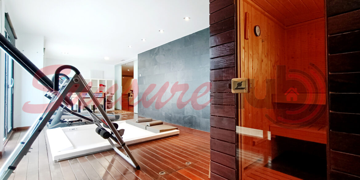 El-Valle-Rubi-Villa-32_-Spar-and-Games-room-03w-scaled