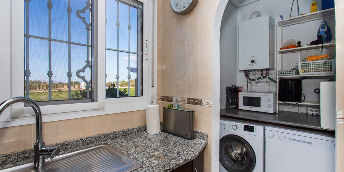 d699ea3e5b40ba699ea3e5b40fd