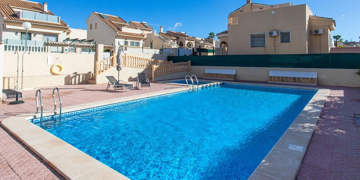 d699ea3e74ce5b699ea3e74cea6