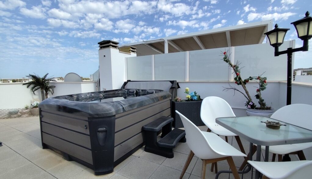 full_1456031_64615306