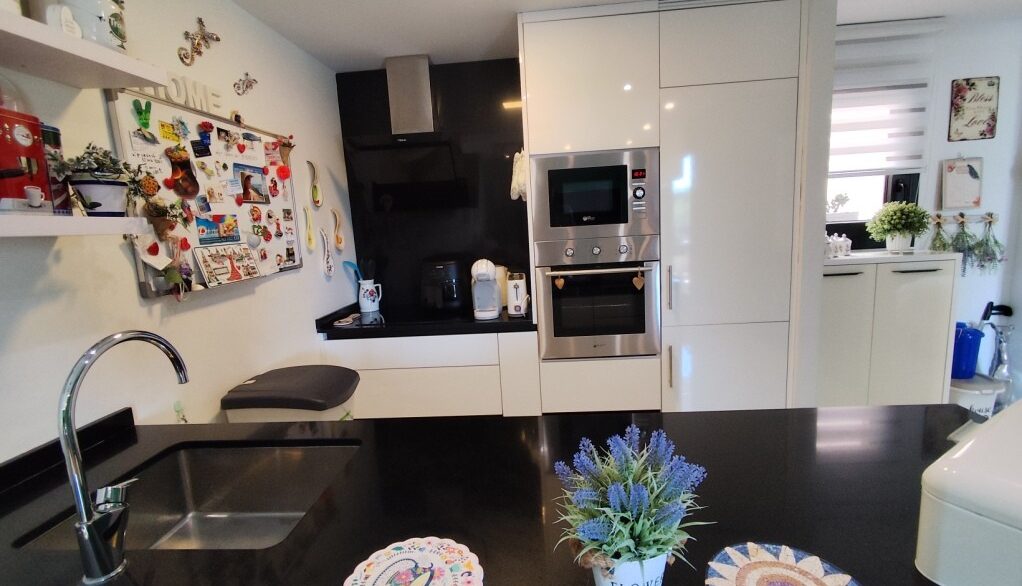 full_1471248_64972505