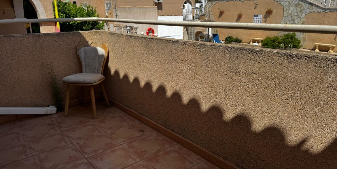 o_1iuvu96ic1ju1cik17f87rj7hn21