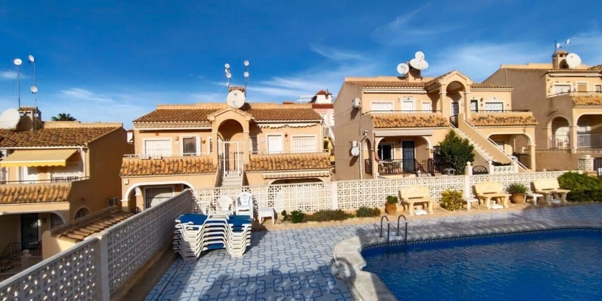 o_1iuvucehp1m2tttfftdf0ua4k2f