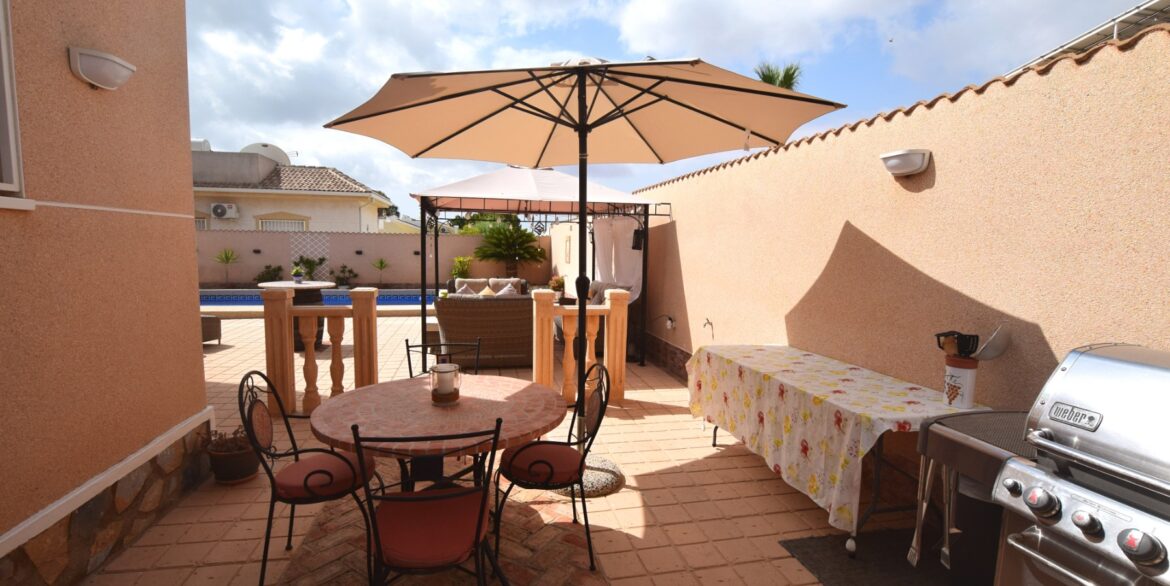 o_1j10i0c6l12nf1m3b1mhc1e0c17rk2q