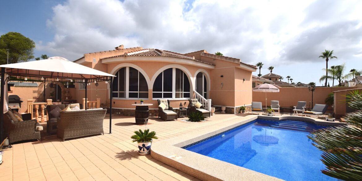 o_1j10i0c6lplt1av5tcu1u4rsnp2k