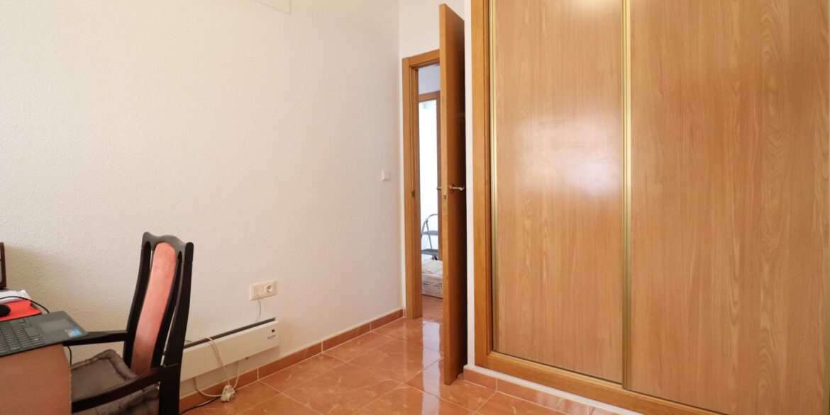 o_1j71t7r2t1fdq1889148j1josbt428