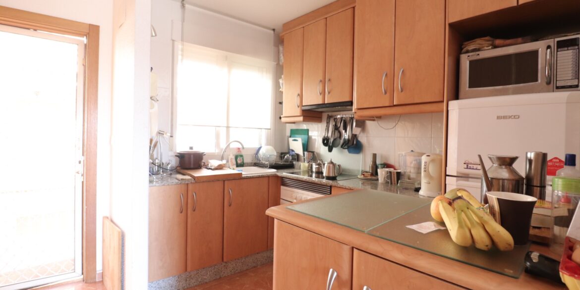 o_1j71t7r2tf32pdu1ca01i6c16v20