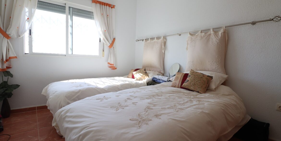 o_1j71t7r2tng411jet8l1u4o26o24