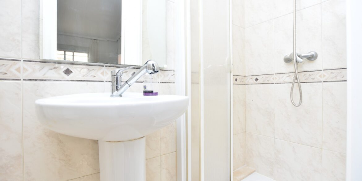 o_1j8lgovkl16j91b561vhp15tm1qfi4i