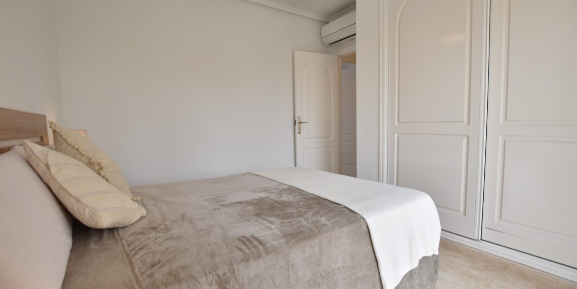 o_1j8lgovkl1rre1p3i1fvrn6j8624q