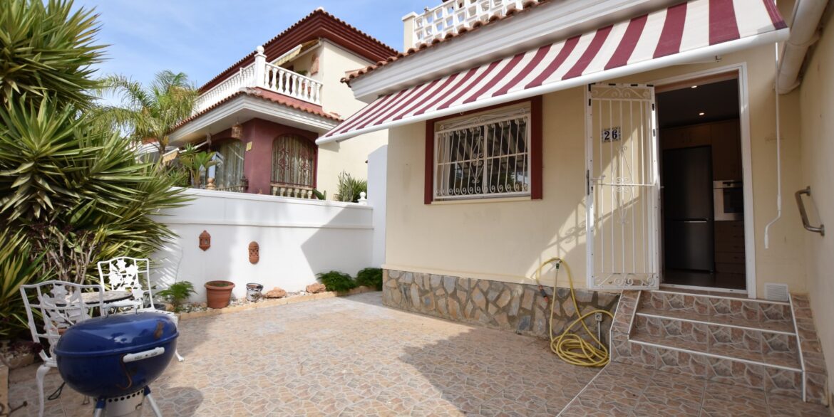 o_1j8lgovkmvtl3bl1st5jg10r55s