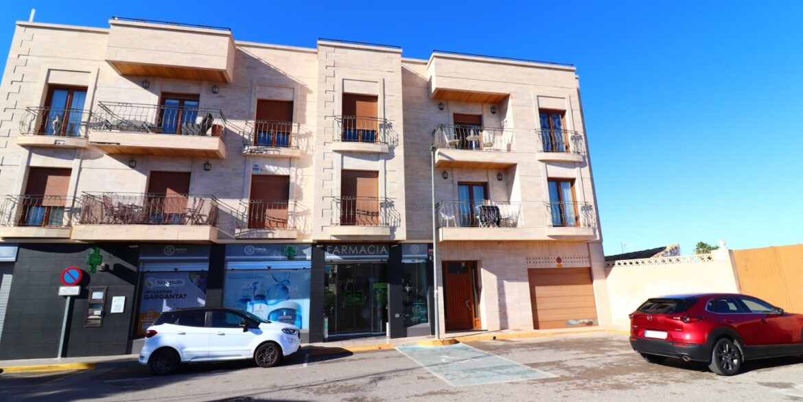 o_1jatl0d7j1dqg14us1shui5v14i22j