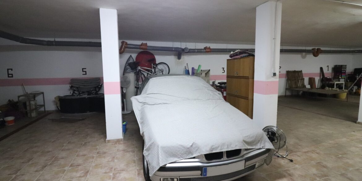 o_1jatl0d7jhq81unr1482jf81f2i