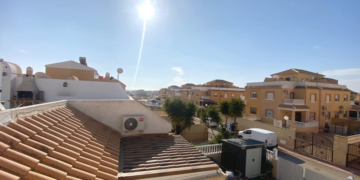 o_1jc461n3j1rs5alc19361ebb10kf2u