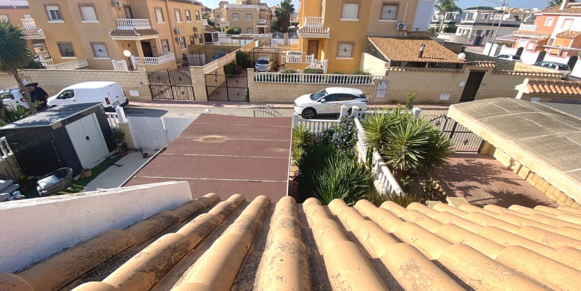 o_1jc461n3j1v18sjk1ab803i3b2s