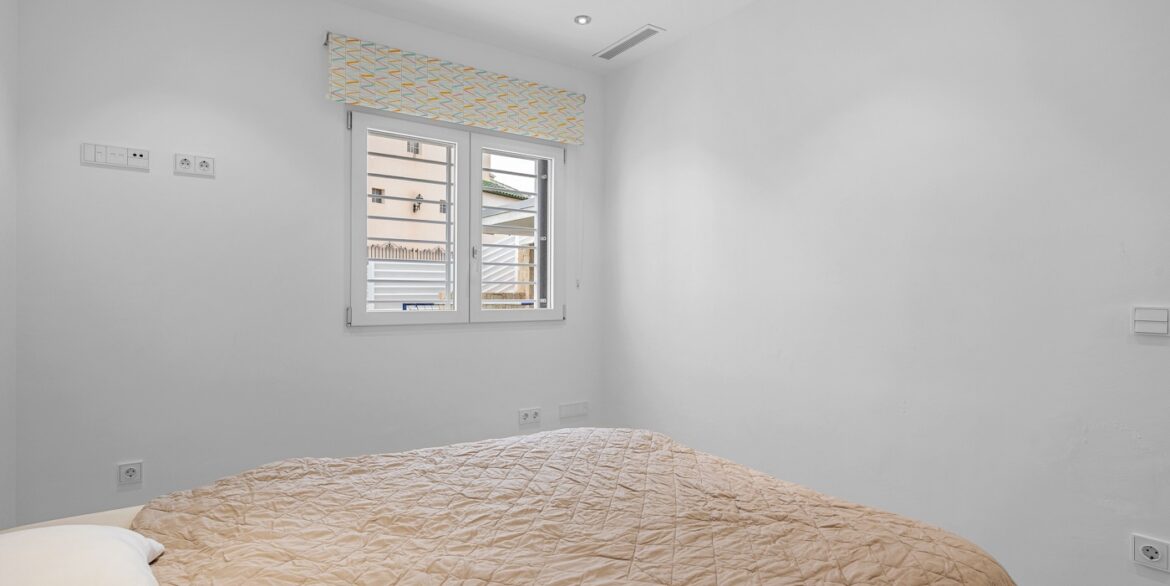 o_1je70sco41qs91vg82qlkab1n2k43