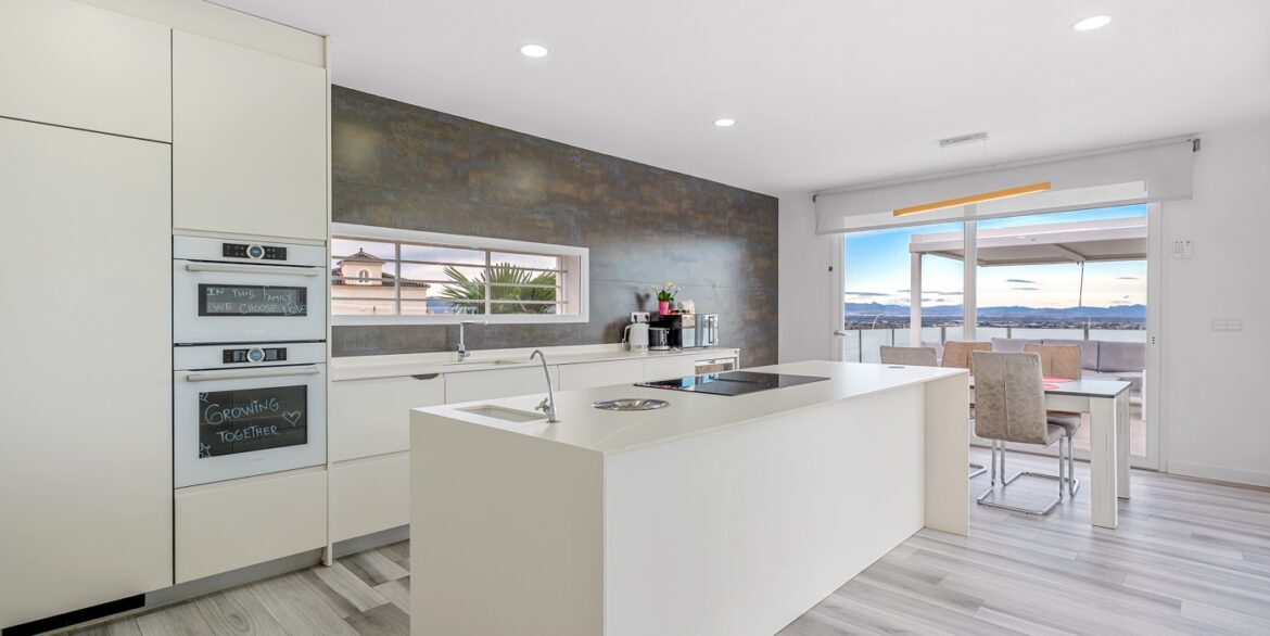 o_1je70sco47851kd5145k11qas4m3p