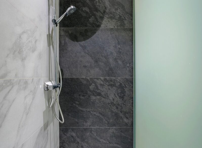 o_1je70sco4j4q9gl14nkpom1dms4d