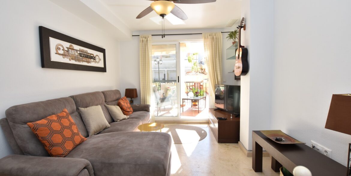 o_1jhm2bm901od161f149r4538va3q