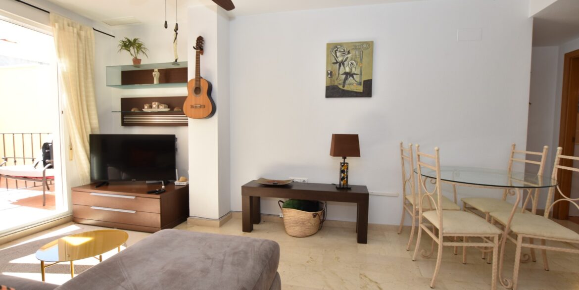 o_1jhm2bm901oih1qoq1ub43686413n