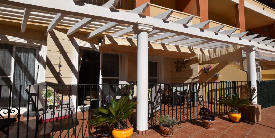 o_1jhm2bm904j21aibq0b16e08f24a