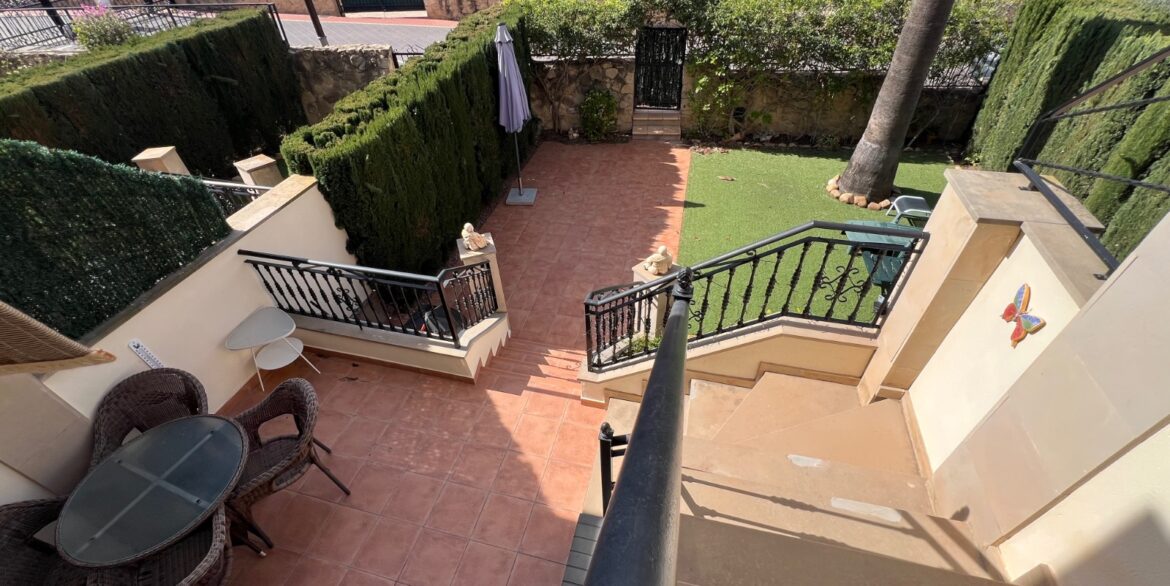 o_1jhqj8gfnjajki01kfvthau112o