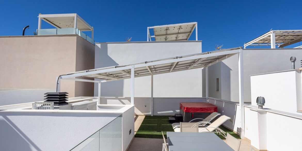 o_1jiao188q1kfd175v1vqj8o71hnb3i