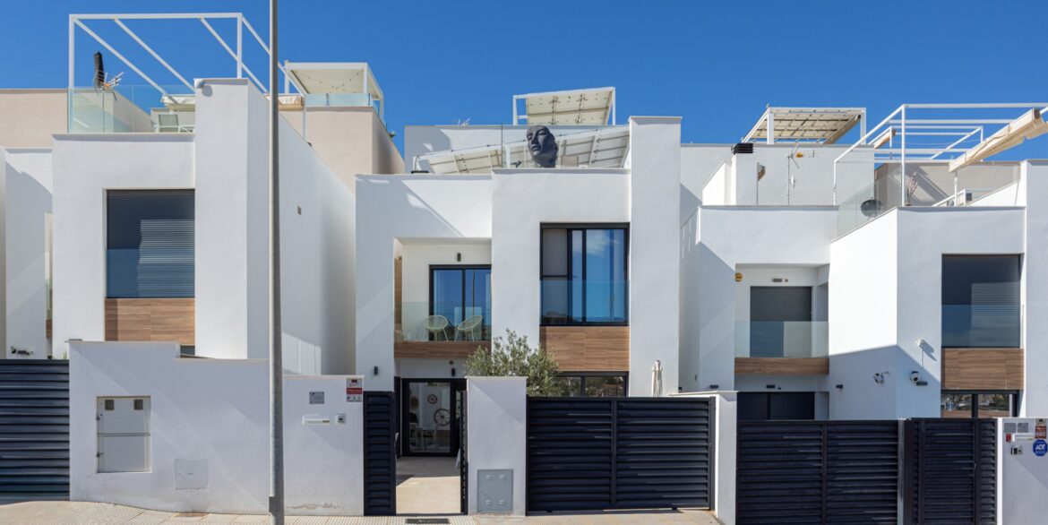 o_1jiao188q4edih4193gav91pds36