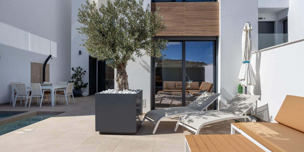 o_1jiao188qnmjho11o3a10q3jrh39