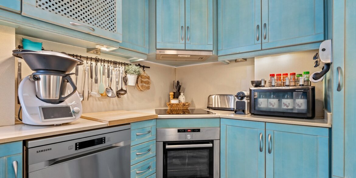 o_1jicif30v1k86gig1ss01qi11b7k30