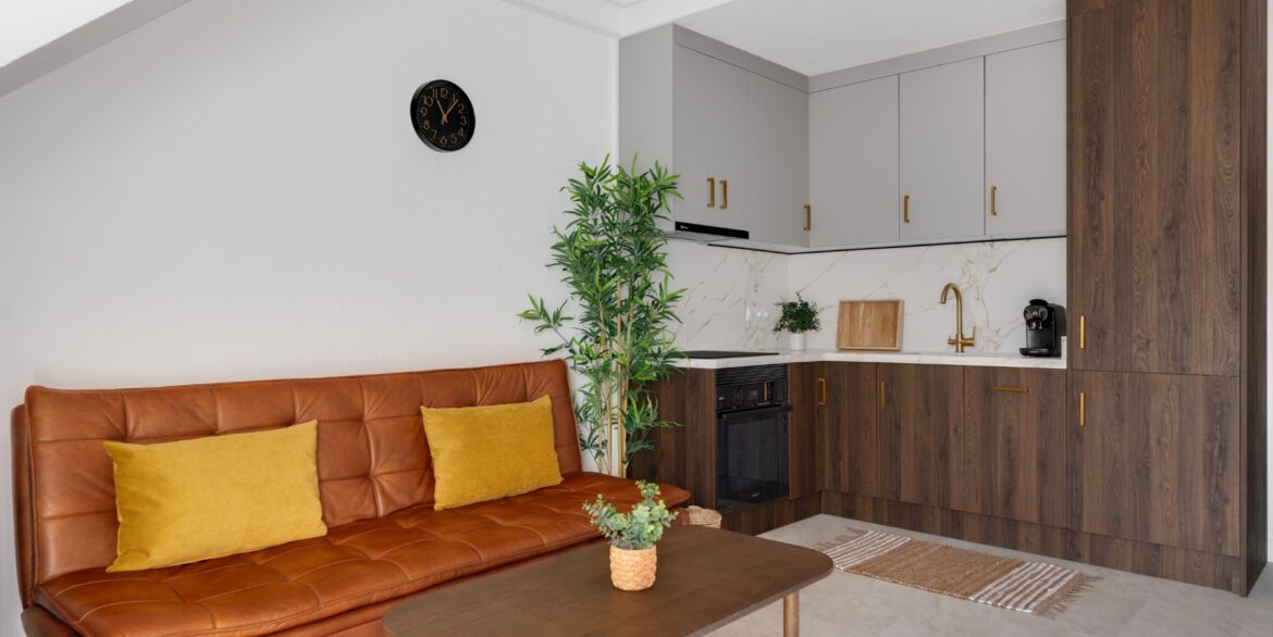 o_1jidd0ocdne10ip25j120f130621