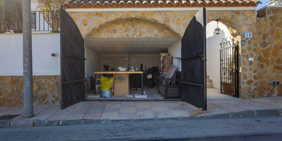 o_1jini97kb1iuf1jqn1jafeiv1vdf4j