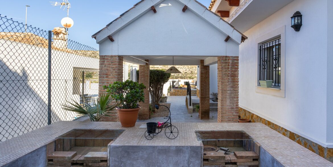 o_1jini97kb1q8hsc0ai518c61j1a4f