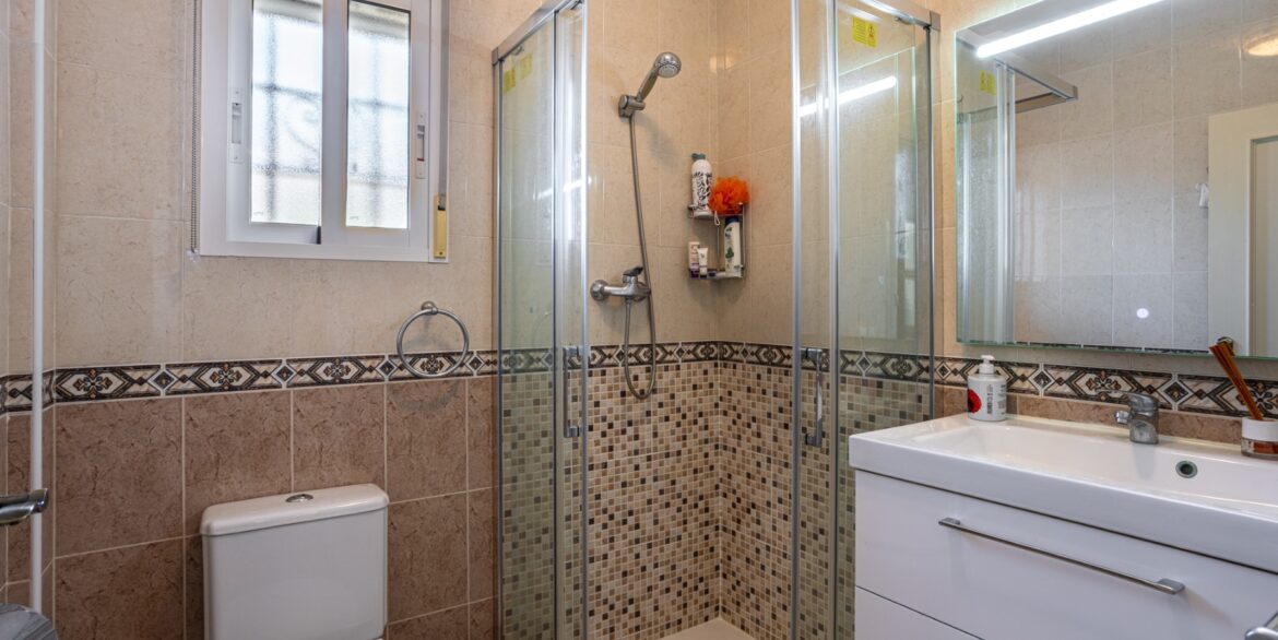 o_1jini97kbk5m1q7oivemp81tfg3n