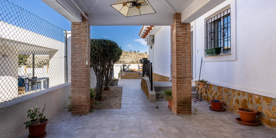 o_1jini97kbo37nh61eum7k9dfg4g