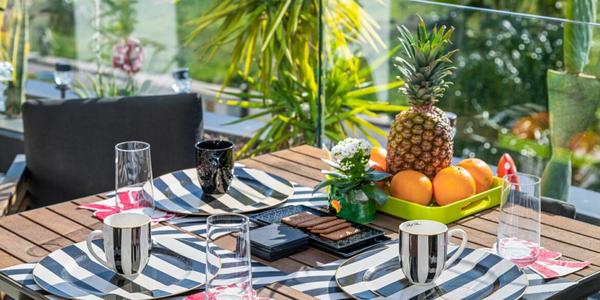 o_1jiq2frjk1h071mt75fv10jo1vjq58