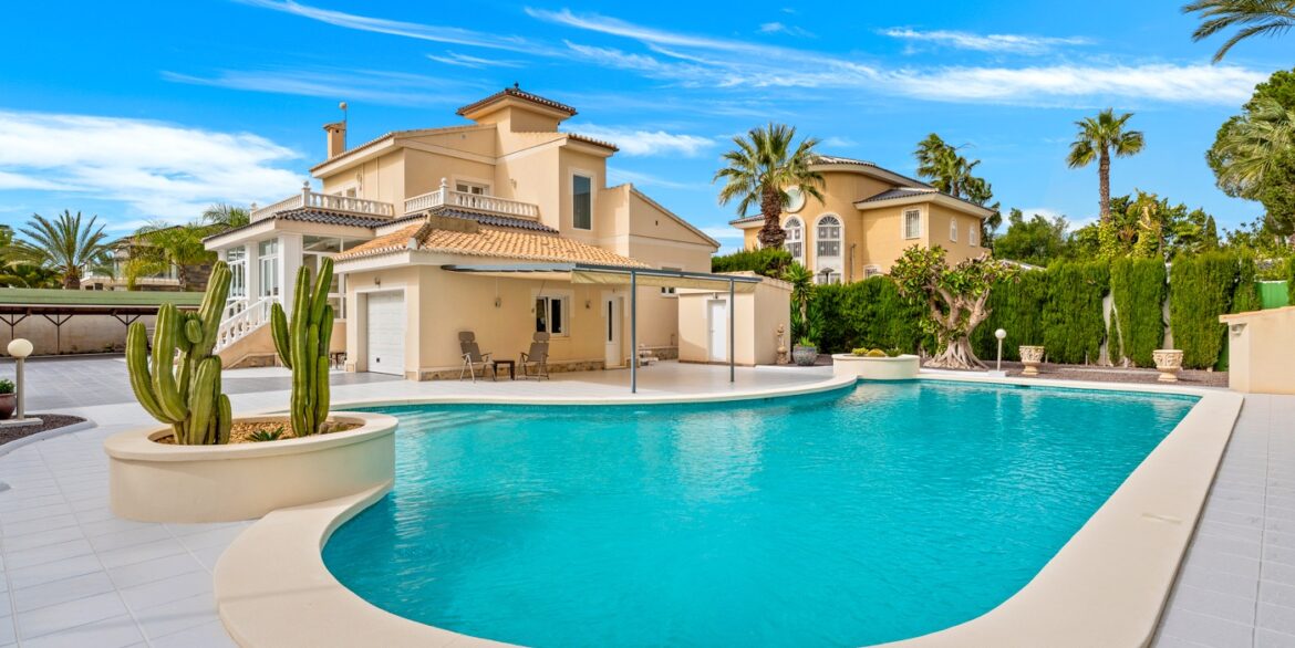 o_1jiv5182710qs1oo5a7fn9u2qr3g