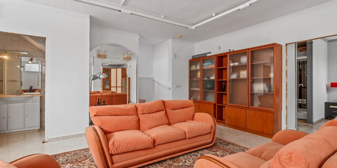 o_1jiv5182719n718d51kjhas31c8957