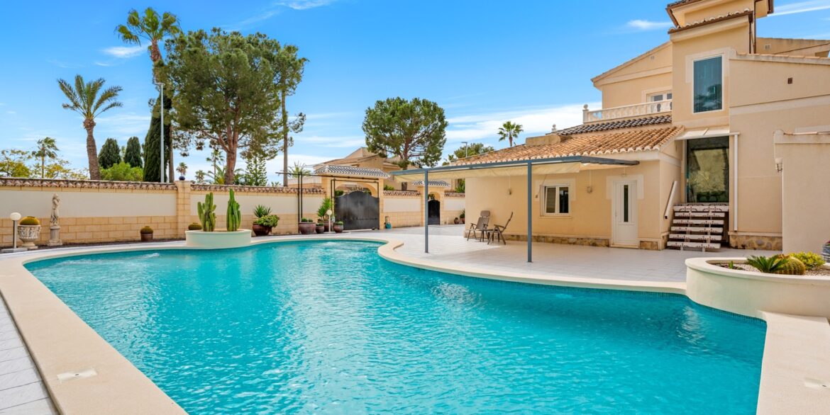 o_1jiv518273a21a17ijmptcn1g3i