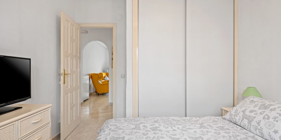 o_1jj1fb2t71ods5i31d1gso71ggr25