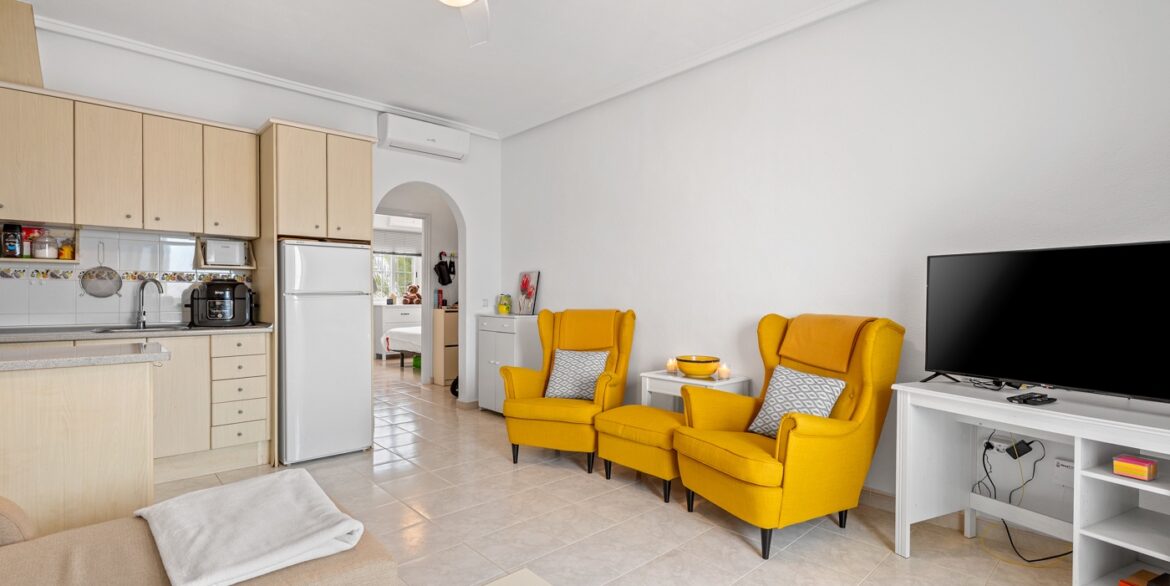 o_1jj1fb2t7lpl1m1icmj3va15j32k