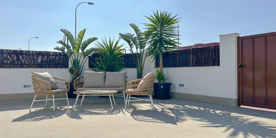 o_1jj93juf0288lam1g36166b1ja428