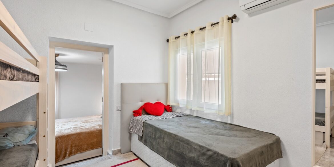 o_1jja695it1h1jldocak1nu41o413j