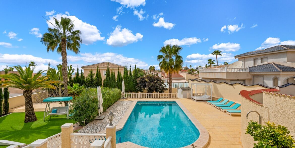 o_1jja695itja4p6dccd1dquv8j40