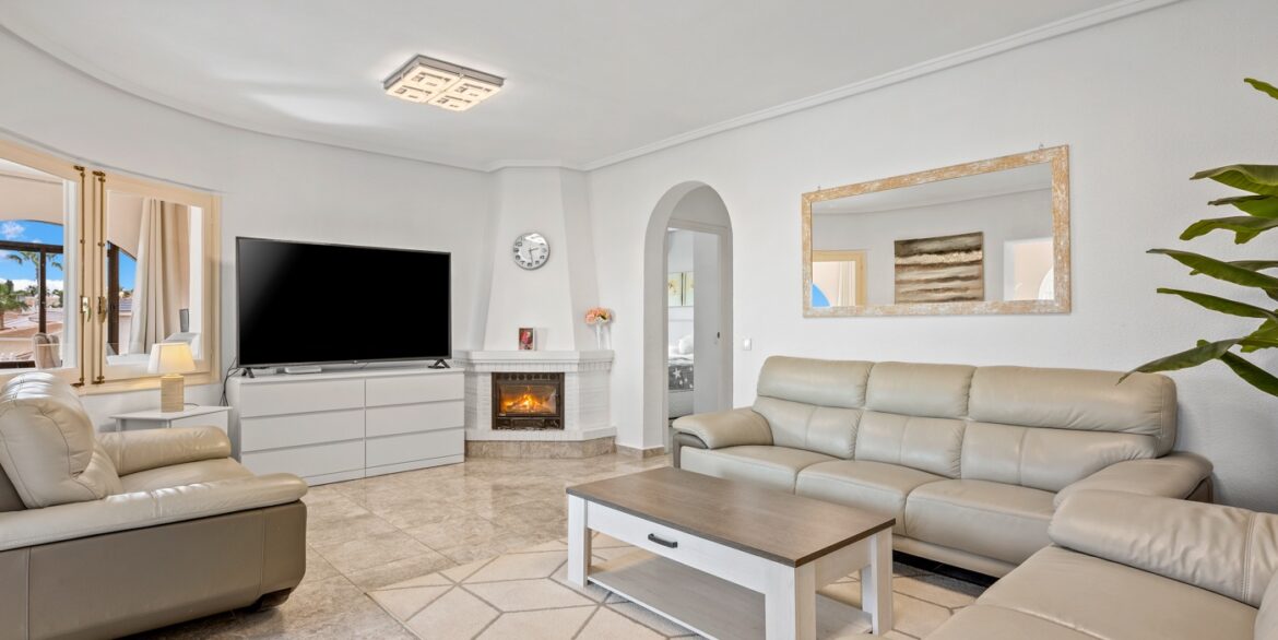 o_1jja695itpvc1c23g0dgr41u5m4c